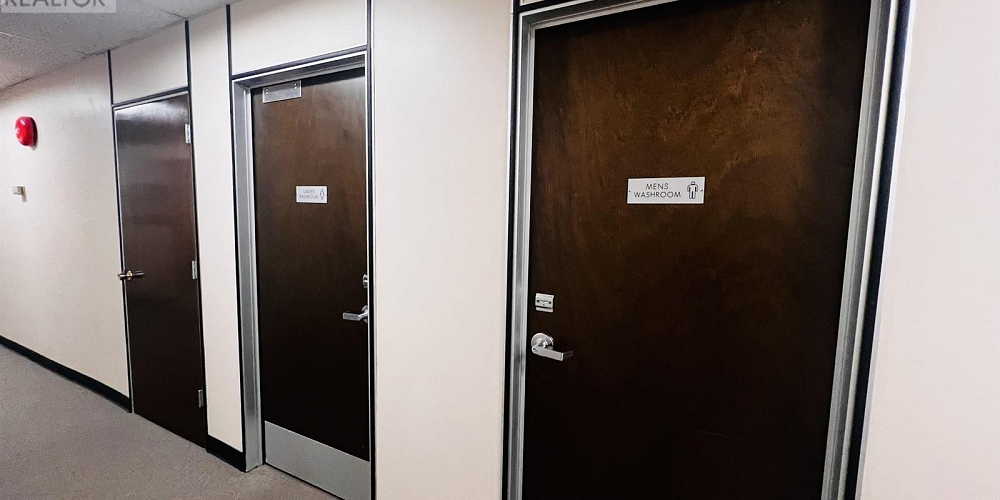 303 4546 PARK AVENUE Terrace Photo 3 303 4546 PARK AVENUE Terrace Photo 3